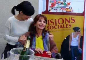 Visions Sociales : Victoria Abril, une marraine exemplaire !